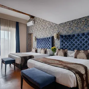 Unica Aparthotel Roma